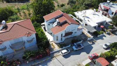 GİRNE/KARAOĞLANOĞLU'NDA SATILIK 4+1 VİLLA-4