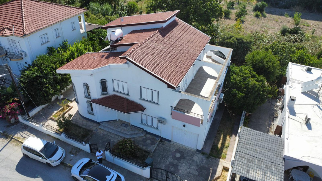 GİRNE/KARAOĞLANOĞLU'NDA SATILIK 4+1 VİLLA-1