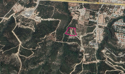 GİRNE/ZEYTİNLİK'TE SATILIK PROJELİ ARSA